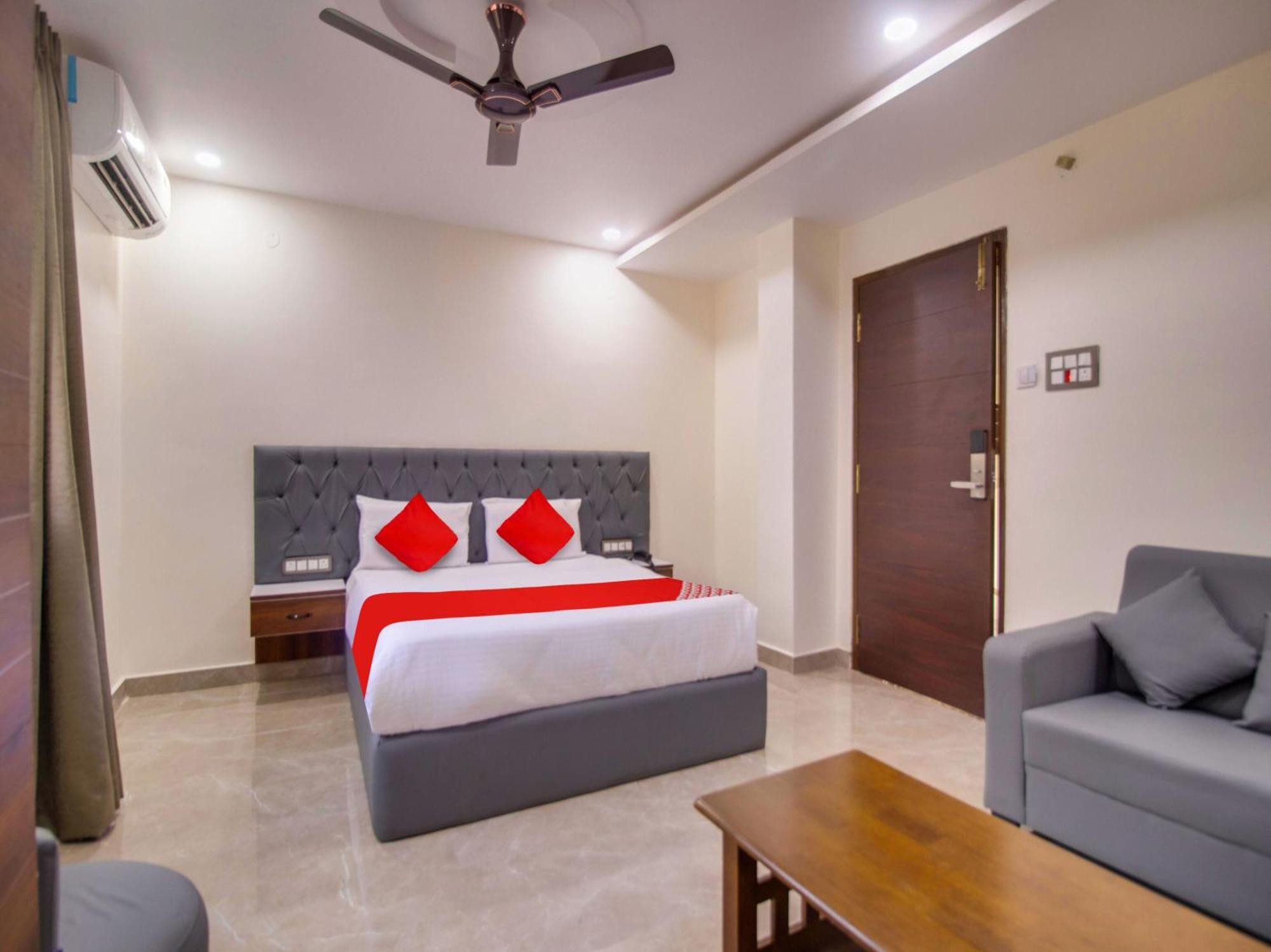 Hotel O Rr Residency Khammam Zewnętrze zdjęcie