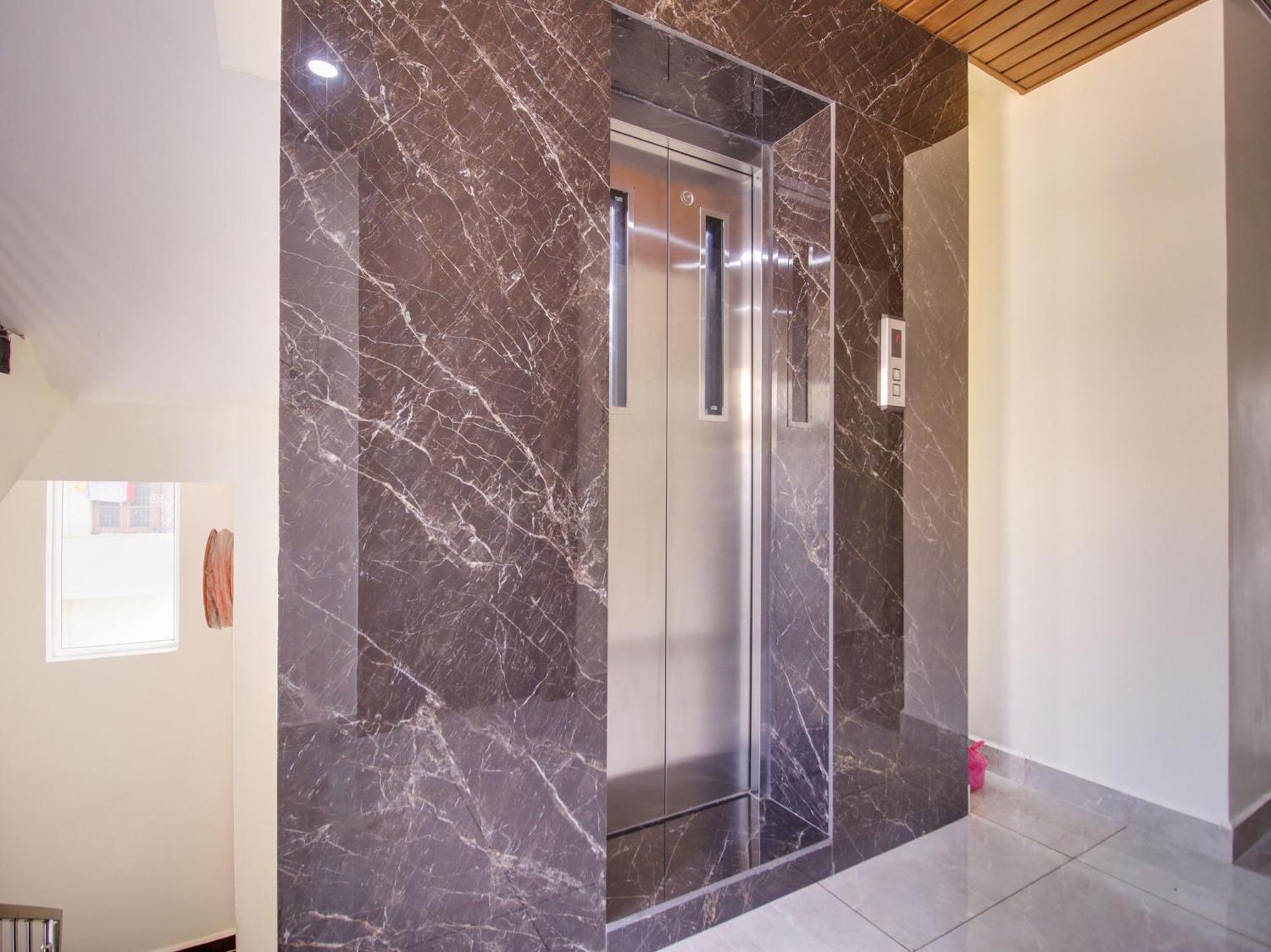 Hotel O Rr Residency Khammam Zewnętrze zdjęcie